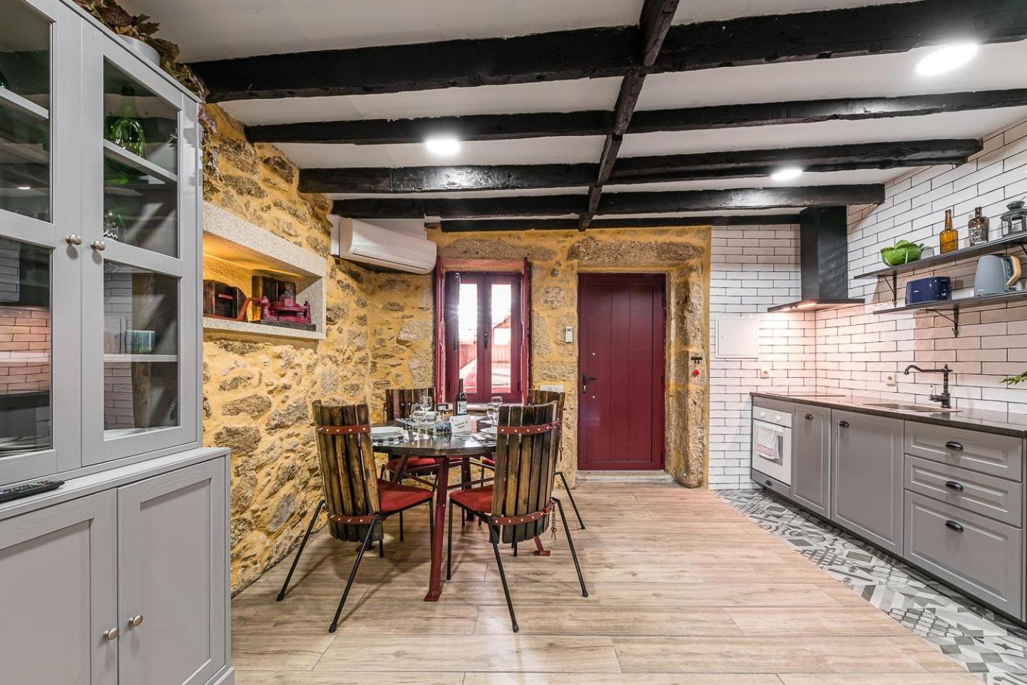 Guestready - Charming Stone Wall Retreat Hotel Vila Nova de Gaia Ngoại thất bức ảnh